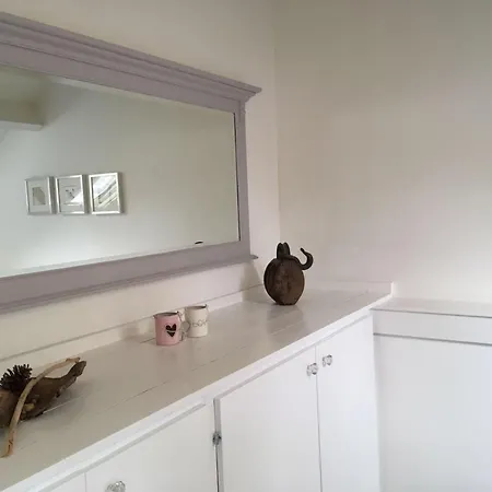 Cozy In With Terrace Ferienhaus Bergen